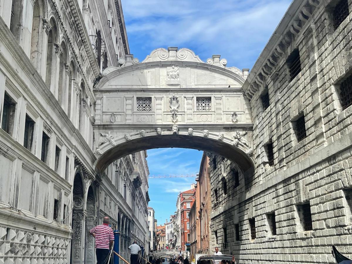 Appartement Ca' Ai Sospiri à Venise Extérieur photo